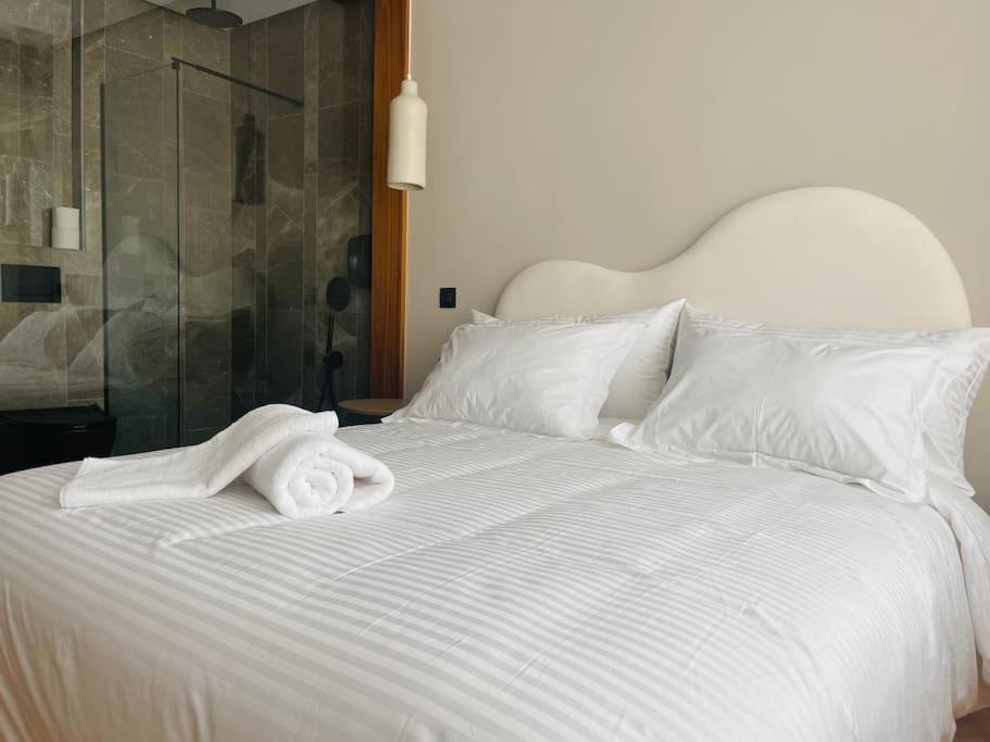 Apartamento Brand New Two Bathroom Flat In *